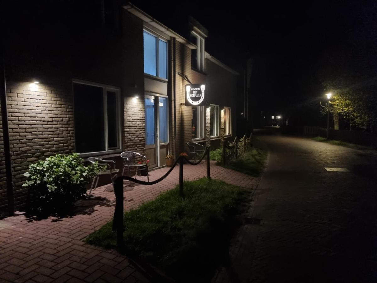 Pension Het Hoefijzer Buren  Exteriér fotografie