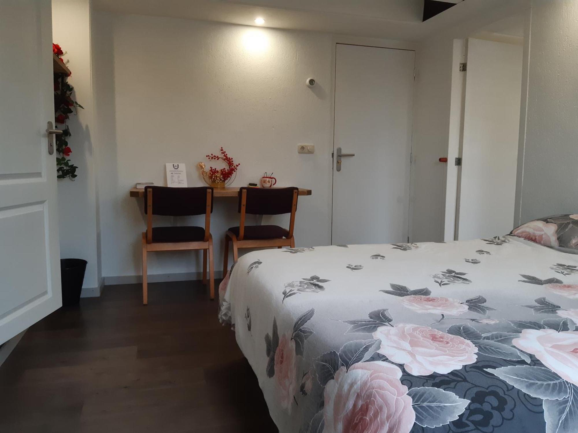 Pension Het Hoefijzer Buren  Exteriér fotografie